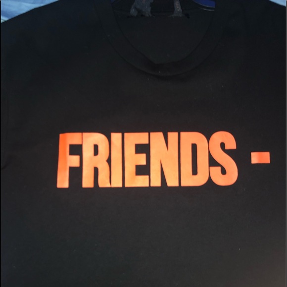 Vlone friends tee